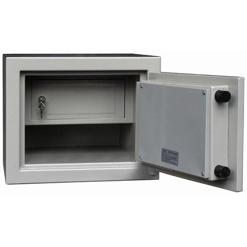 Сейф КЗ 053Т — внутреннее устройство.