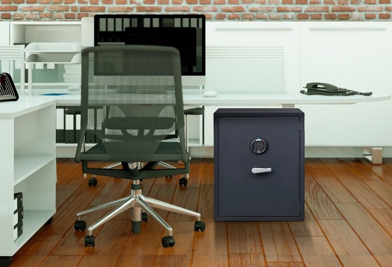 Офисные сейфы для хранения документов