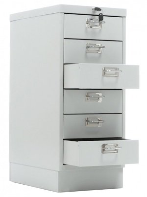 Практик MDC-A4/650/6 — с выдвинутыми ящиками.