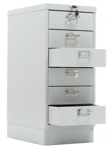 Практик MDC-A4/650/6 — с выдвинутыми ящиками.