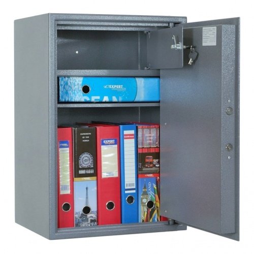 Сейф ШБМ 65Э (открытый, внутреннее устройство)