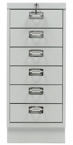 Многоящичный шкаф MDC-A4/650/6 — закрытый, вид спереди.