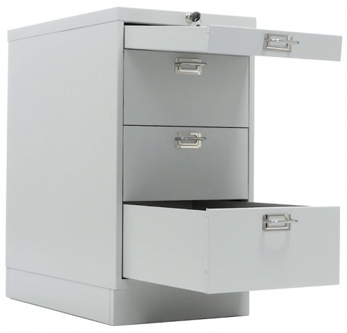 Многоящичный шкаф MDC-A3/650/4 — с выдвинутыми ящиками.