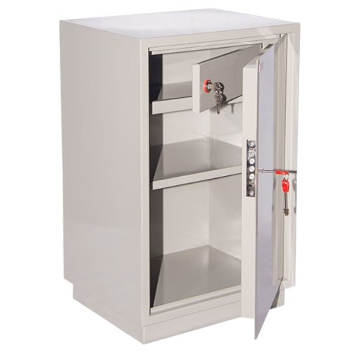 Бухгалтерский шкаф КБС-011Т — открытый, пустой.